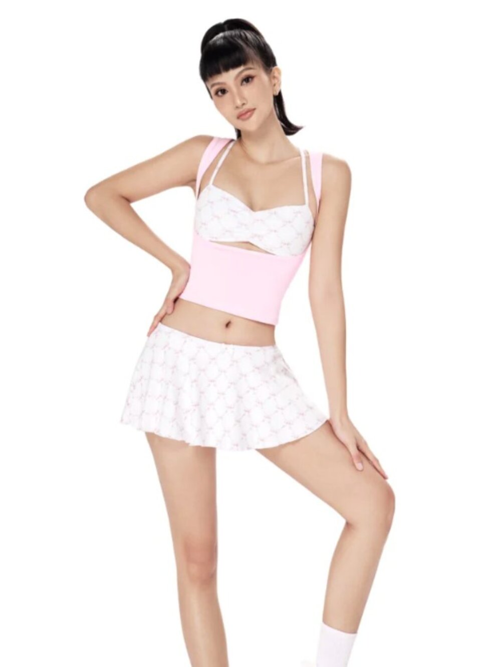 Cosette di Ames White and Pink Bow Skort and Sports Bra Set - Small - Picture 2 of 8